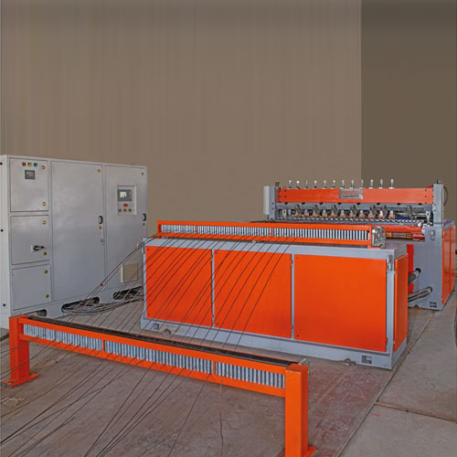 Welded Wire Mesh Machine for Meshes in Sheets or Roll Form with MS, SS or GI Wires